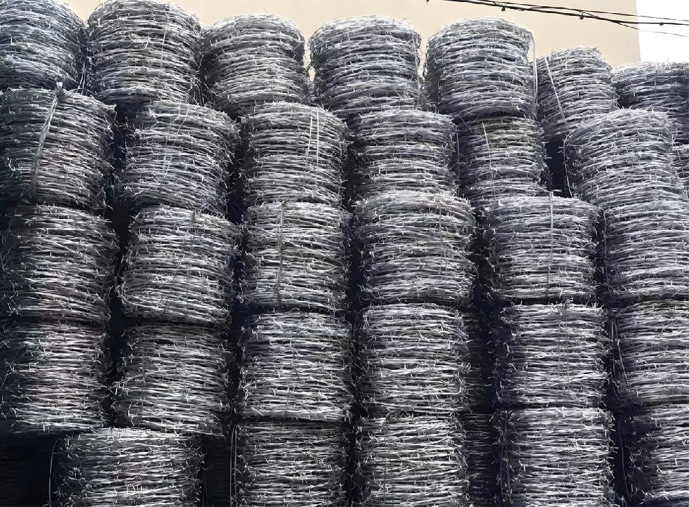 Hebei Chengchuang Thorn Rope Products Successfully Packaged and Sent to the Middle East, High Quality Safety Protection Products Recognized by the International Market